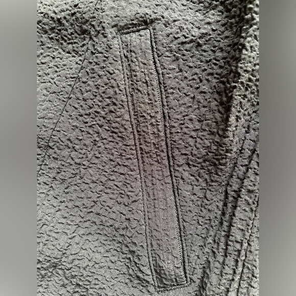 Orvis lightweight jacket, size M - Picture 3 of 8